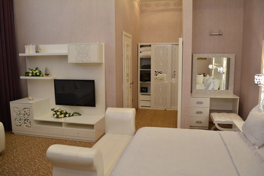 Admiral Hotel Баку Екстериор снимка