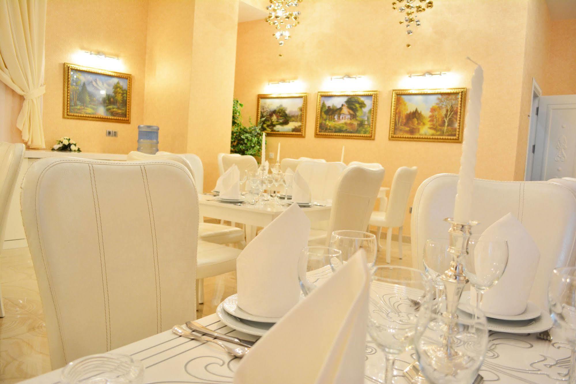 Admiral Hotel Баку Екстериор снимка