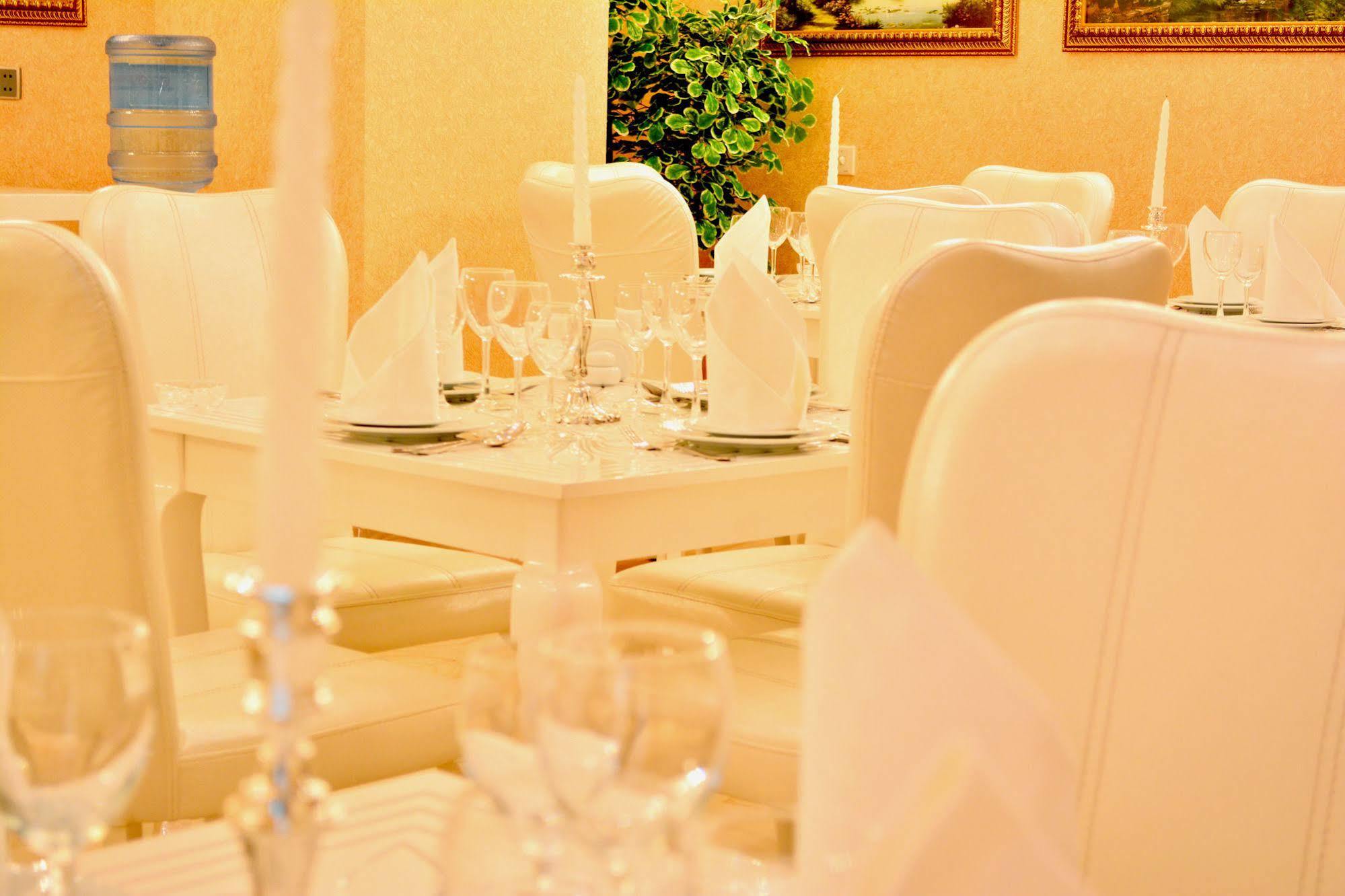 Admiral Hotel Баку Екстериор снимка