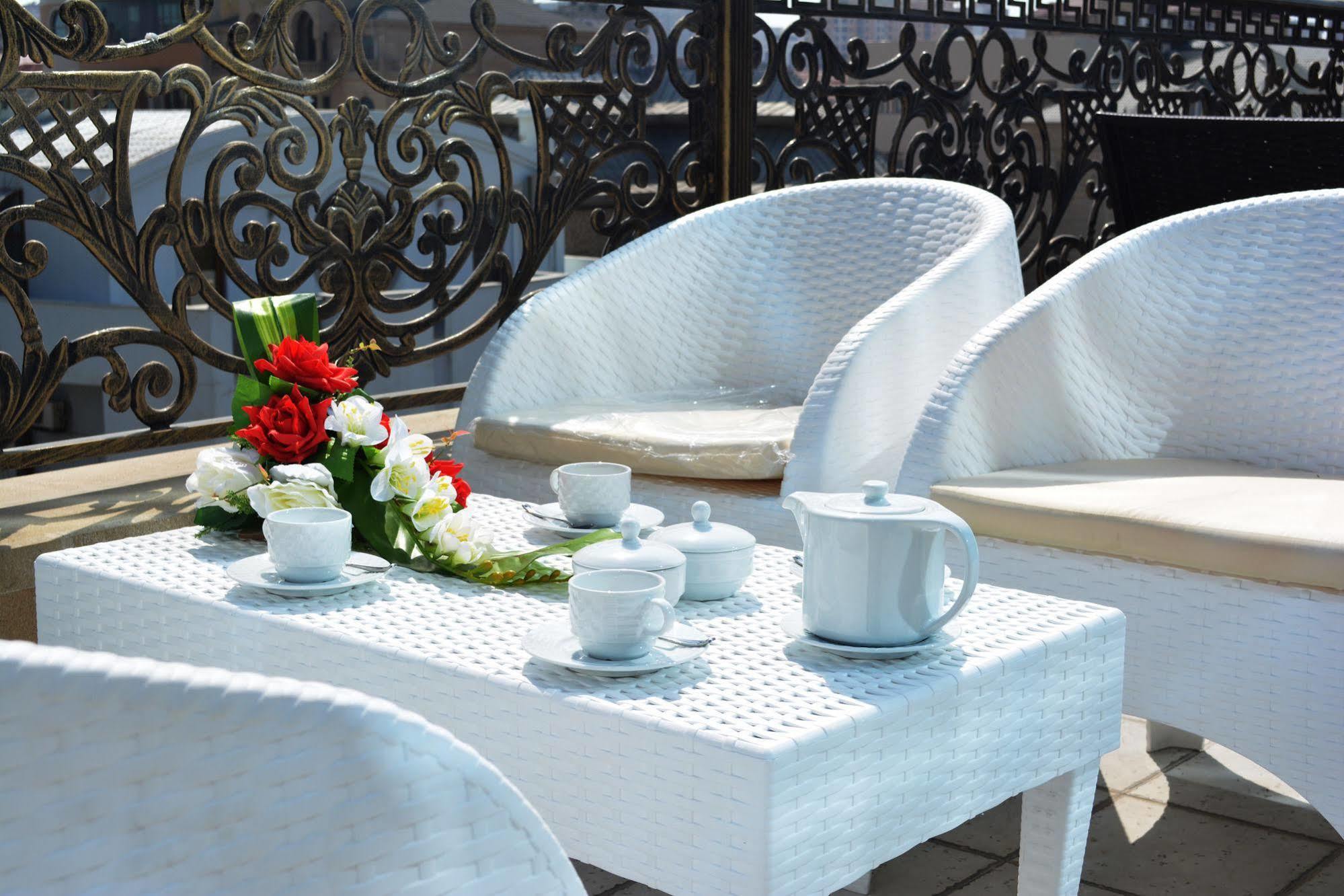 Admiral Hotel Баку Екстериор снимка