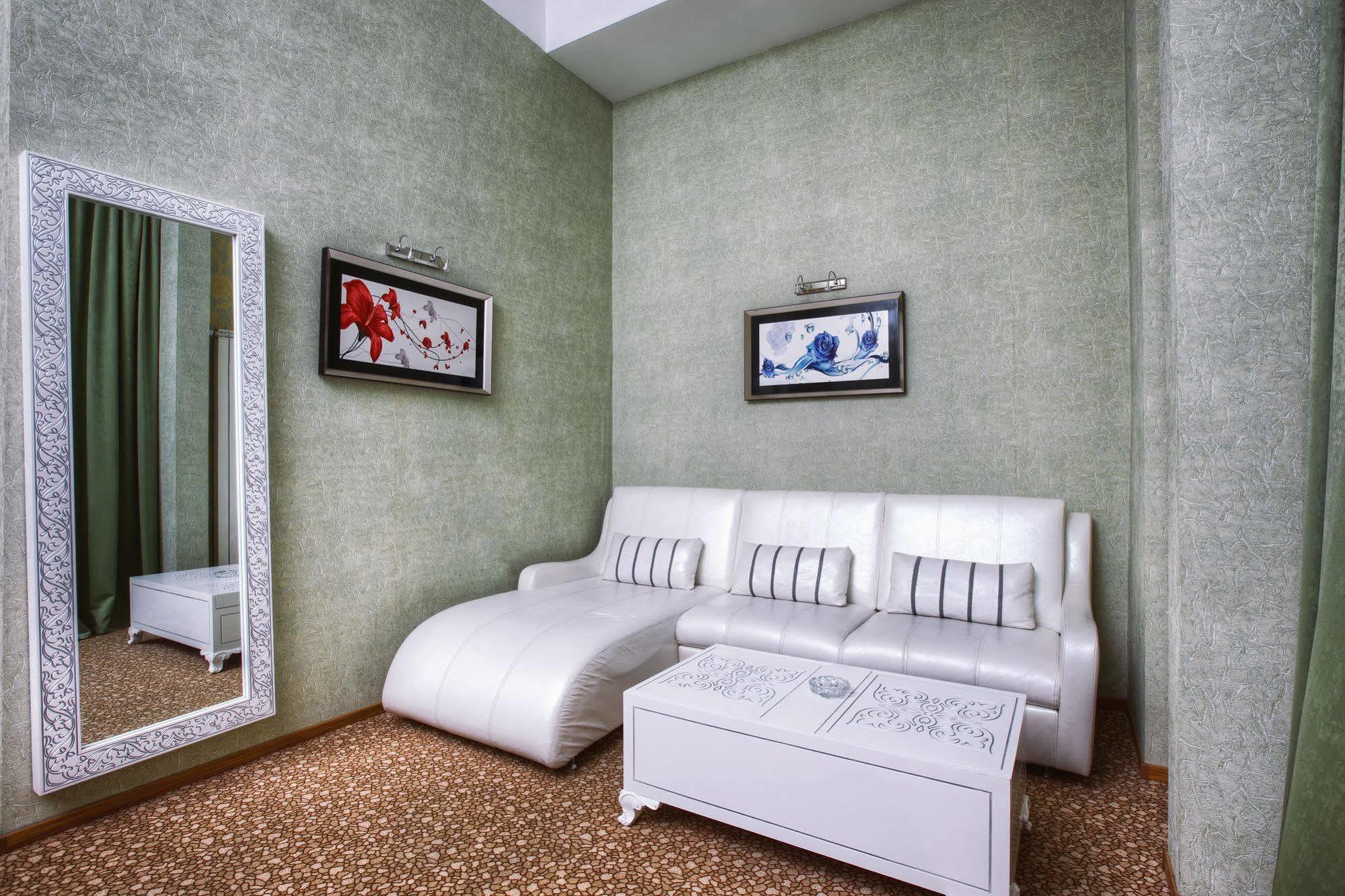 Admiral Hotel Баку Екстериор снимка